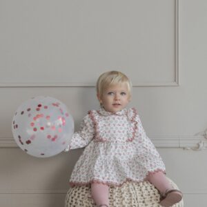 Jesusito estampado geometrico puntilla