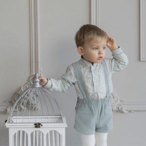 Conjunto peto con camisa en verde agua